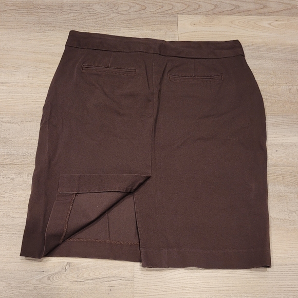 Gap skirt size 2 - Picture 4 of 9